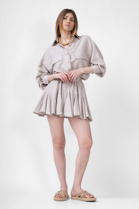 Set bej cu camasa si fusta cu clini