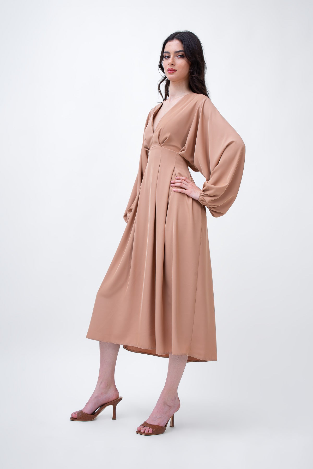 Beige Midi Dress With Balloon Sleeves And V-neck