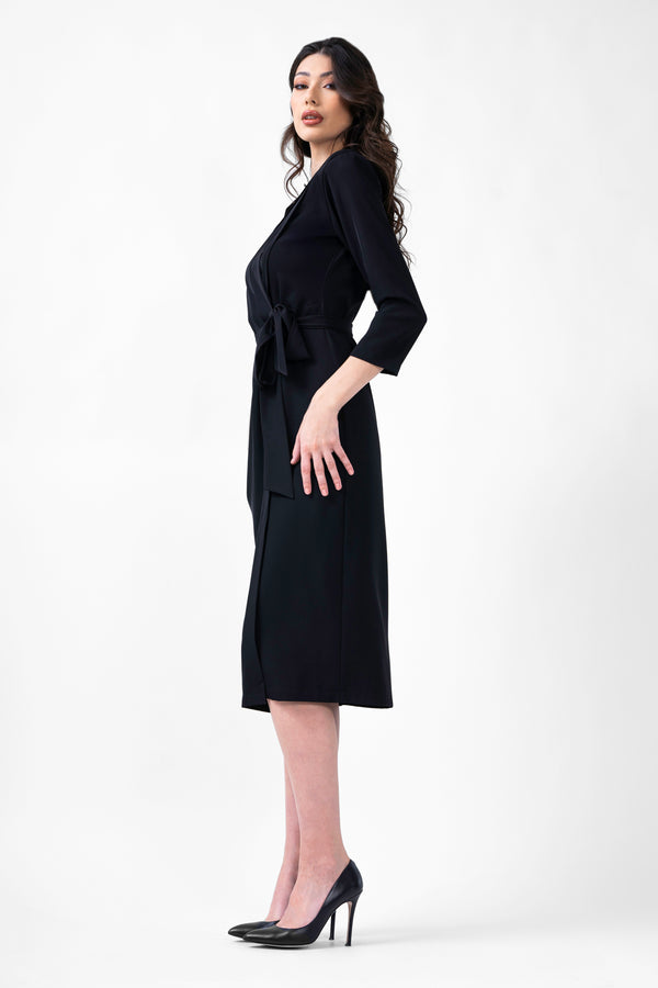 Black Midi Dress With Pleats And Belt