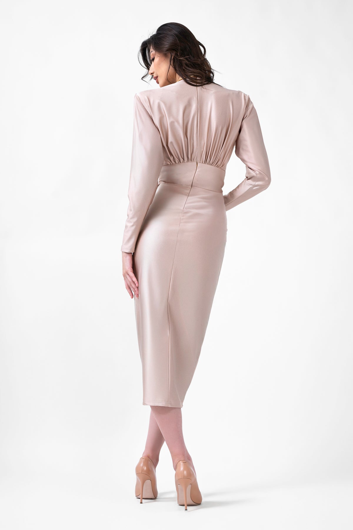 Rochie midi bej cu corset si decolteu in V