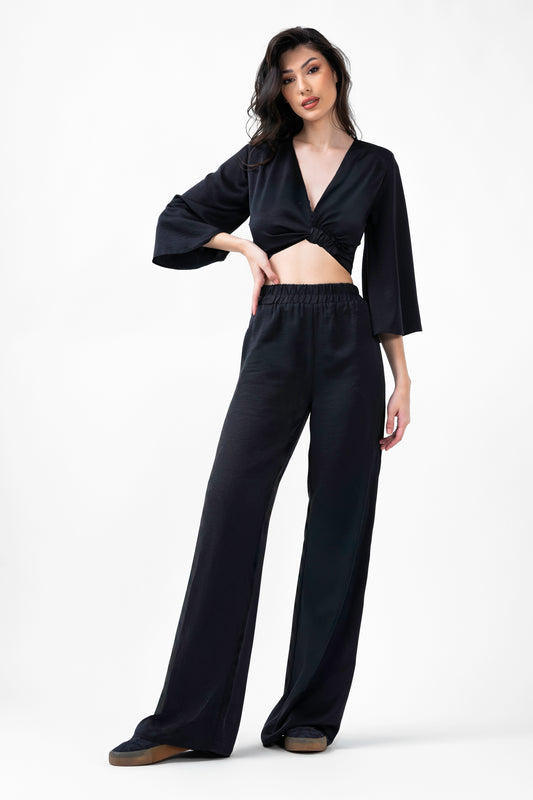 Black Set With Blouse And Wide Leg Trousers