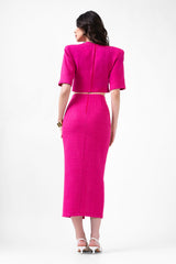 Set fuchsia cu top cropped si fusta midi