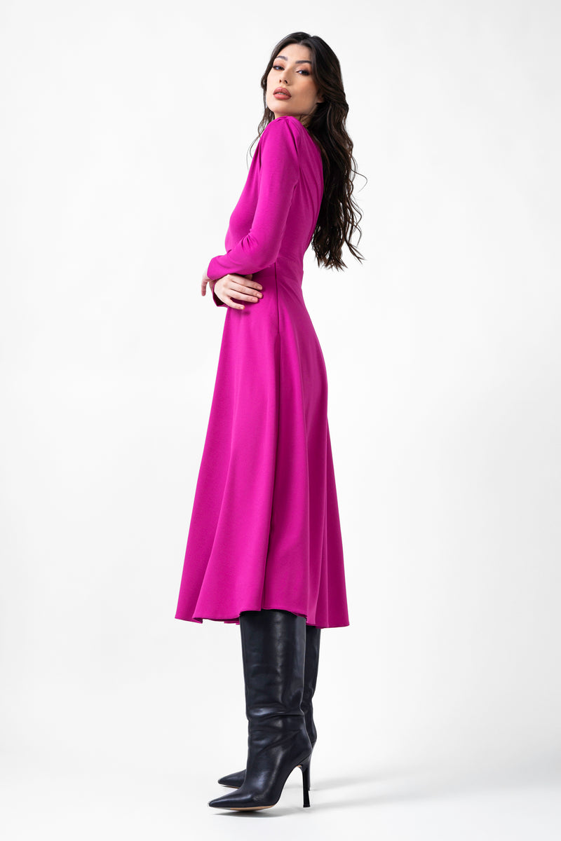 Rochie midi fuchsia cu cut-out si drapaje