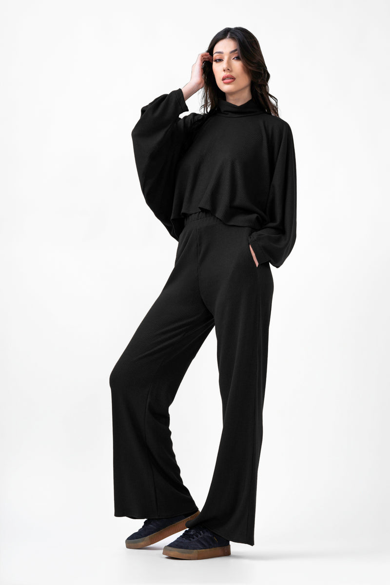 Black Knitted Set With Blouse And Wide Leg Trousers