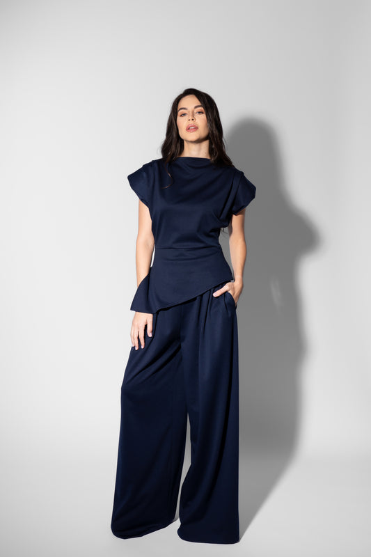 Set Bleumarin cu Top cu Umeri Structurați și Pantaloni Palazzo