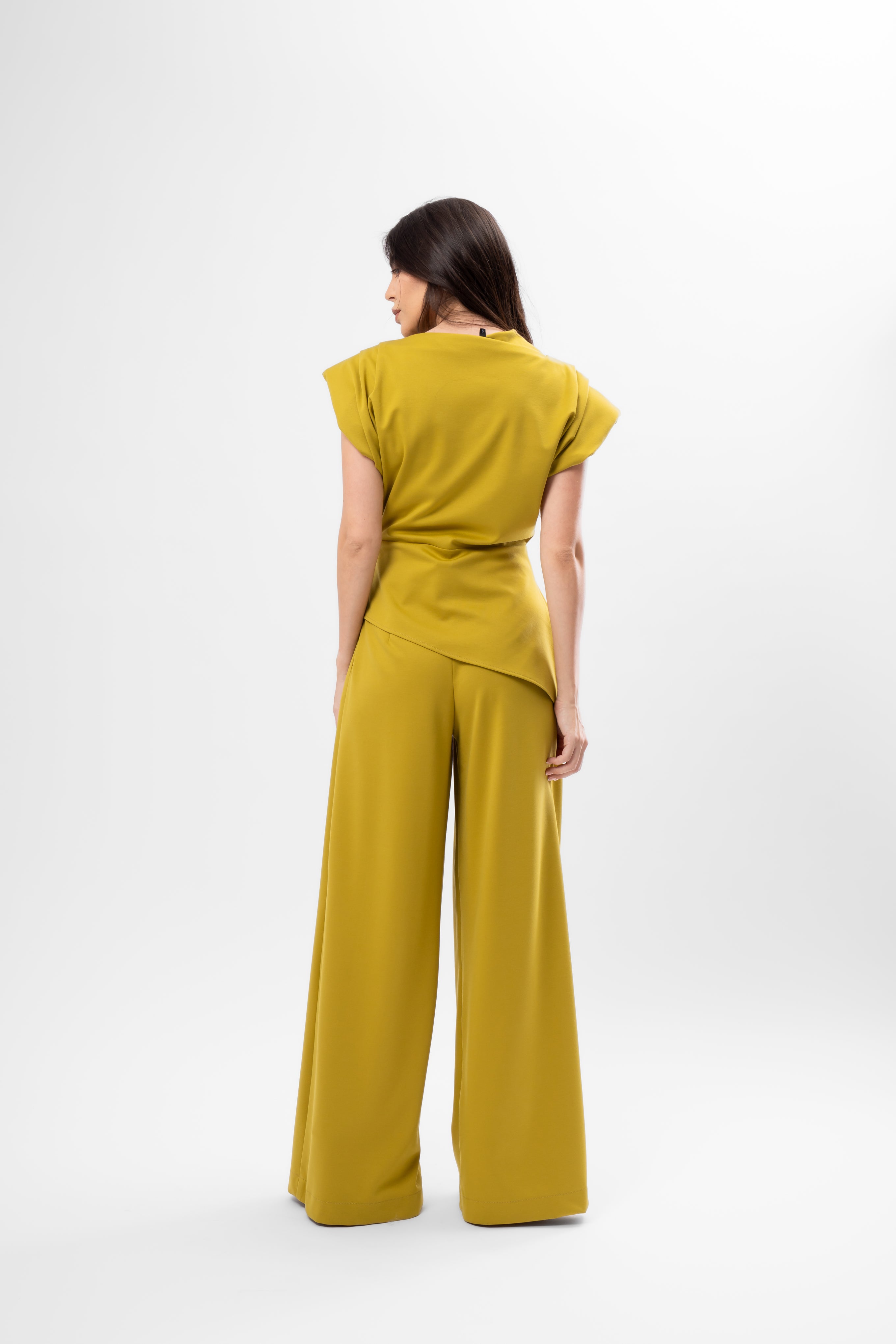 Set Lime cu Top cu Umeri Structurați și Pantaloni Palazzo