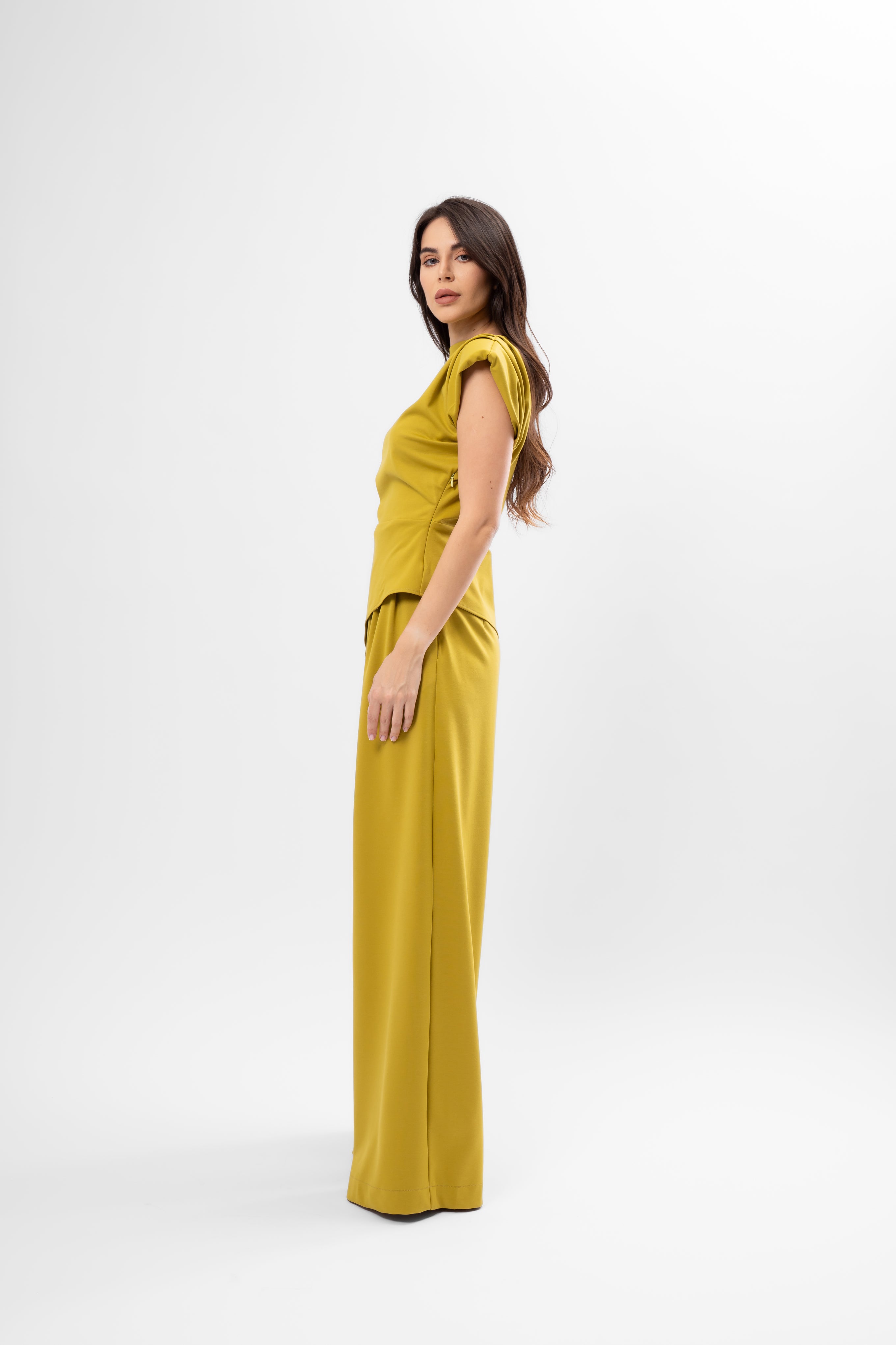 Set Lime cu Top cu Umeri Structurați și Pantaloni Palazzo