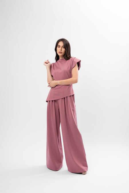 Set Roz Prafuit cu Top cu Umeri Structurați și Pantaloni Palazzo