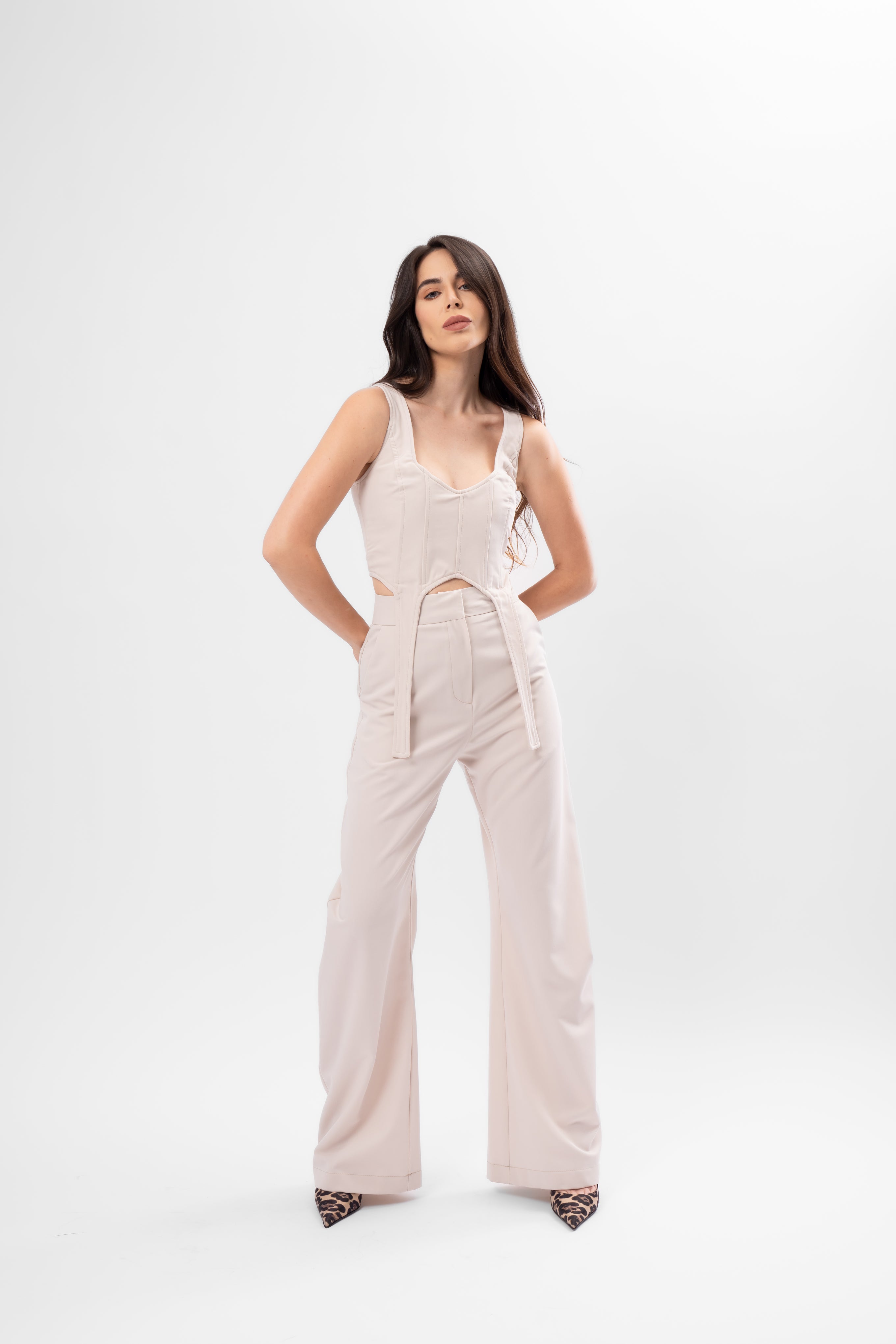 Beige Set with Corset and Balloon Pants