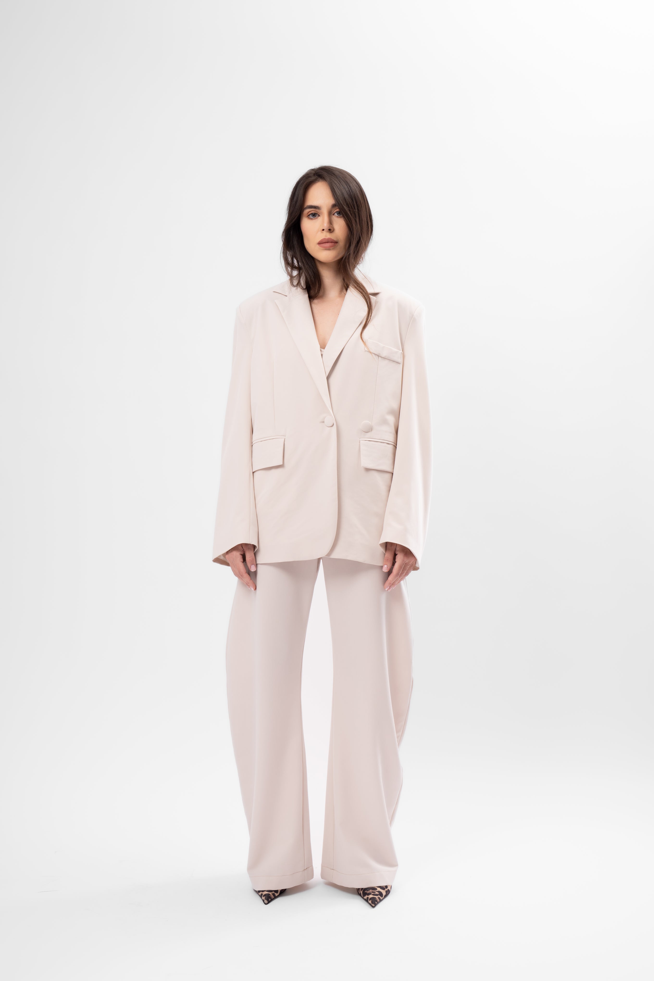 Beige Set with Corset, Balloon Pants and Oversized Blazer