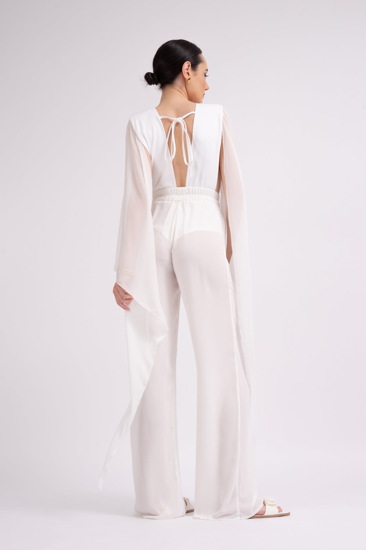 White body with chiffon sleeves