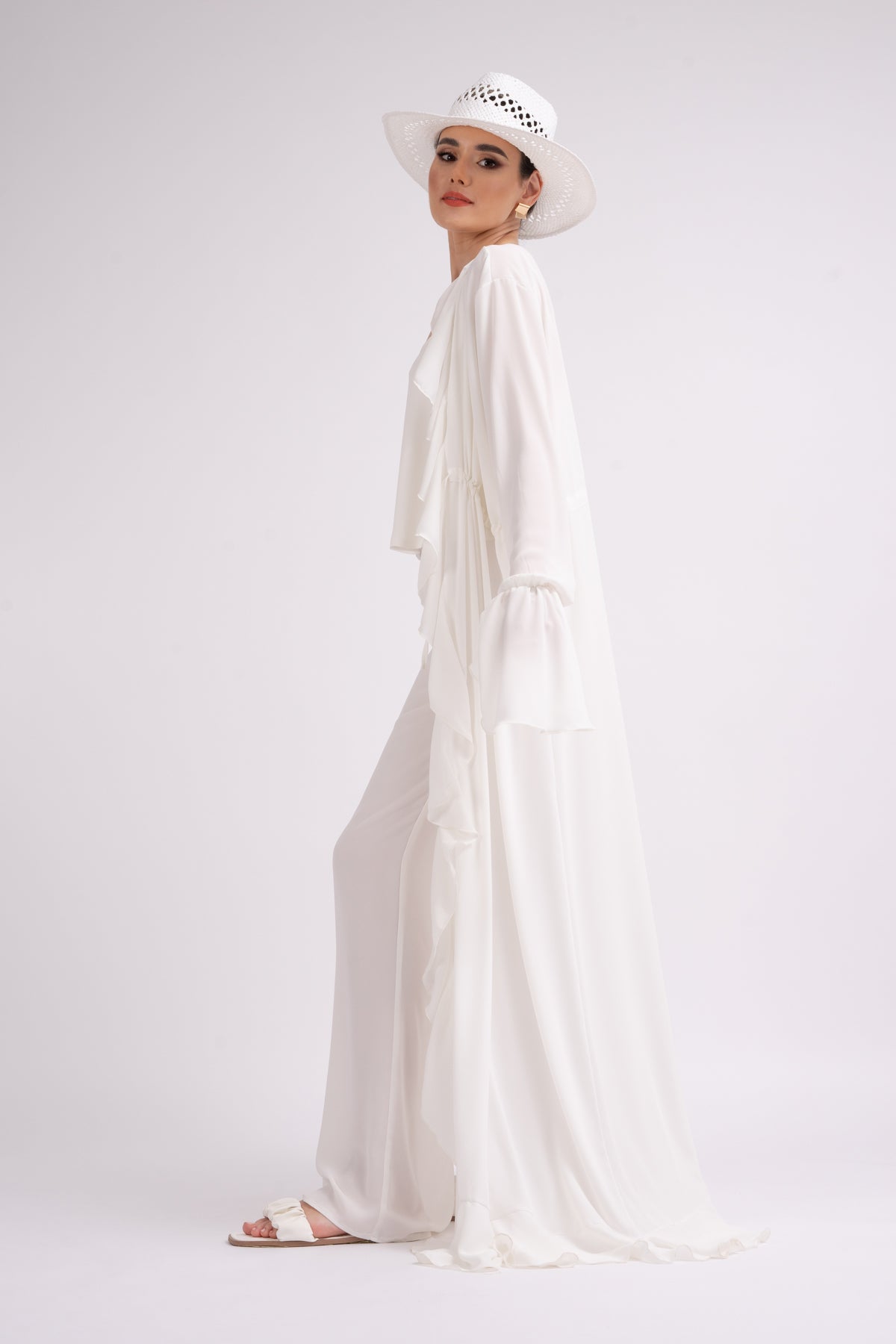 White ruffled kaftan