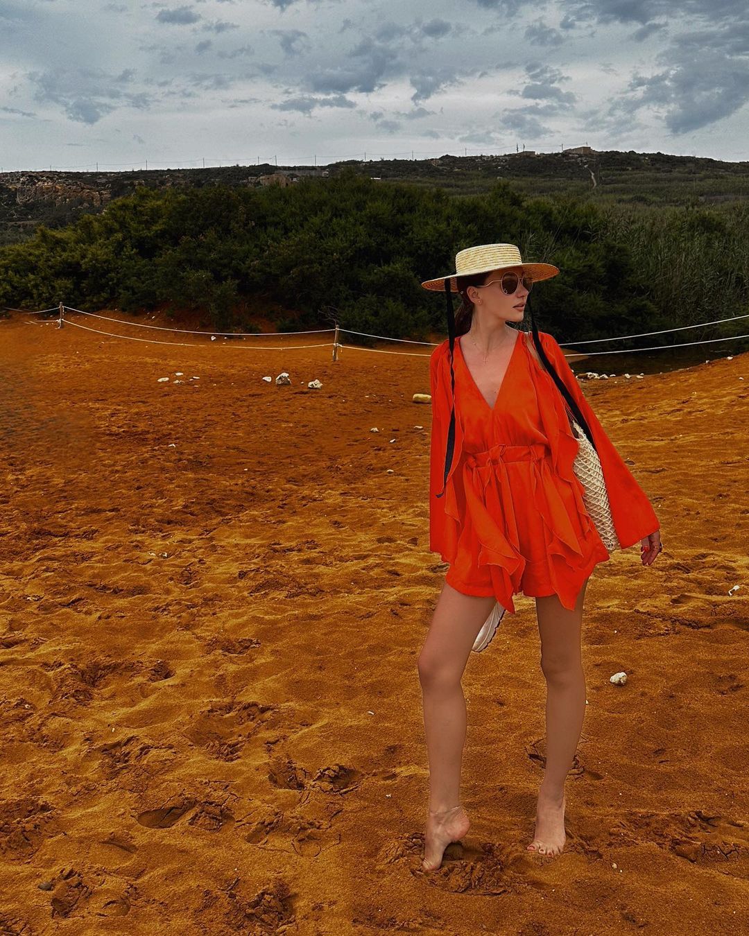 Salopeta mini portocaliu neon cu volane