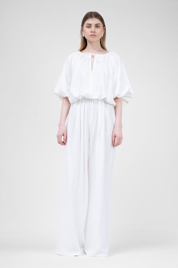 White Linen matching set with flowy blouse and wide leg trousers