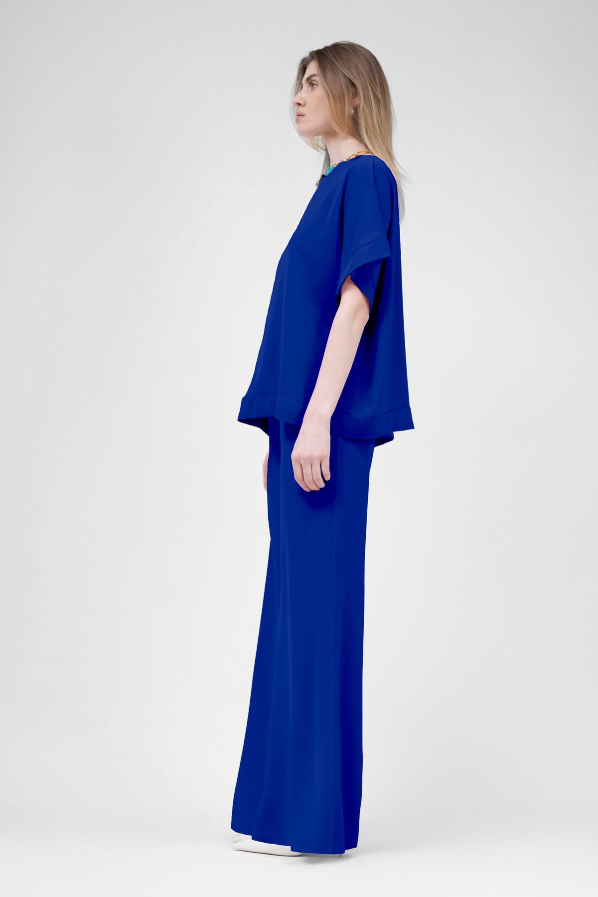 Electric Blue Set With Blouse And Flared Trousers