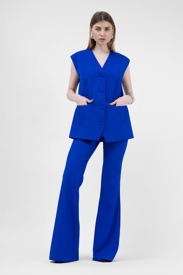 Electric blue suit With oversized vest and flared trousers