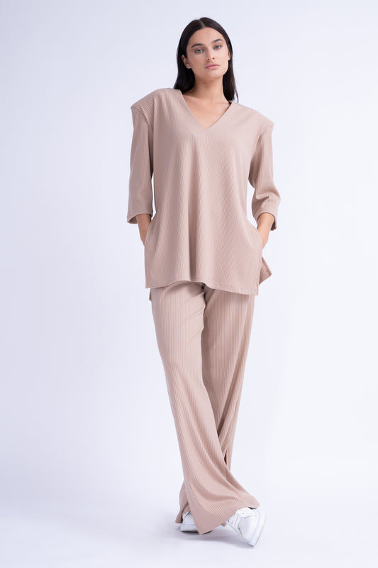 Ribbed Beige Matching Set With Blouse And Trousers With Slit