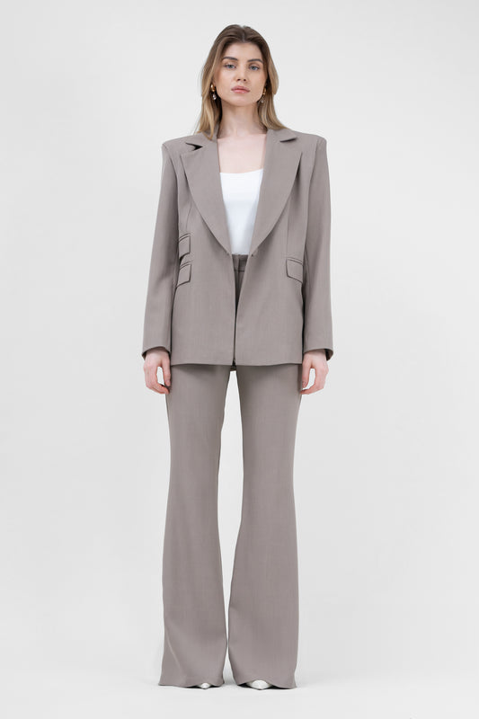 Beige Suit With Regular Blazer With Double Pocket And Flared Trousers