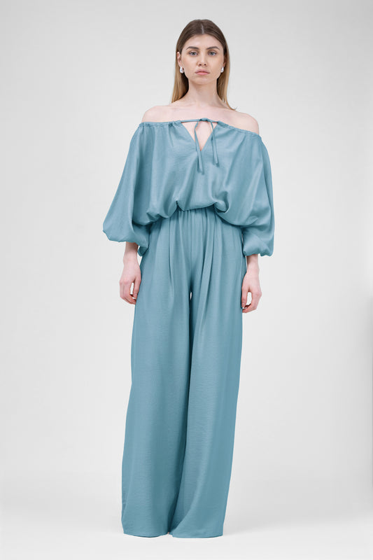 Bleu  Linen matching set with flowy blouse and wide leg trousers