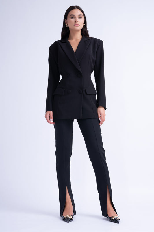 Costume noir avec blazer sablier sur mesure et pantalon slim