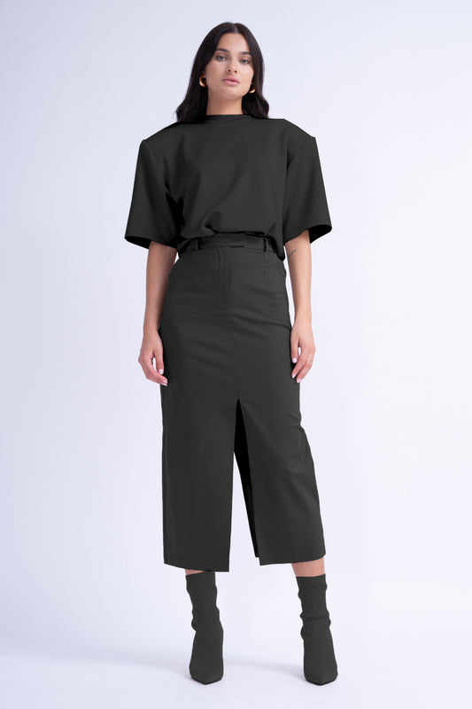 Black Straight-Cut Skirt With Slits