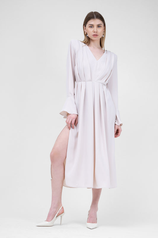 Ivory Midi Dress With Pleats And Proeminent Shoulders