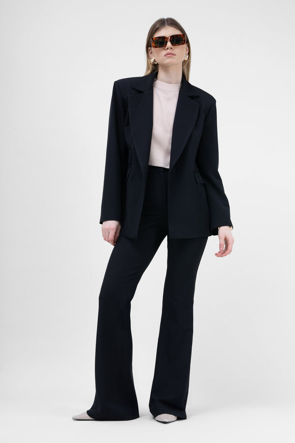 Black Suit With Regular Blazer With Double Pocket And Flared Trousers