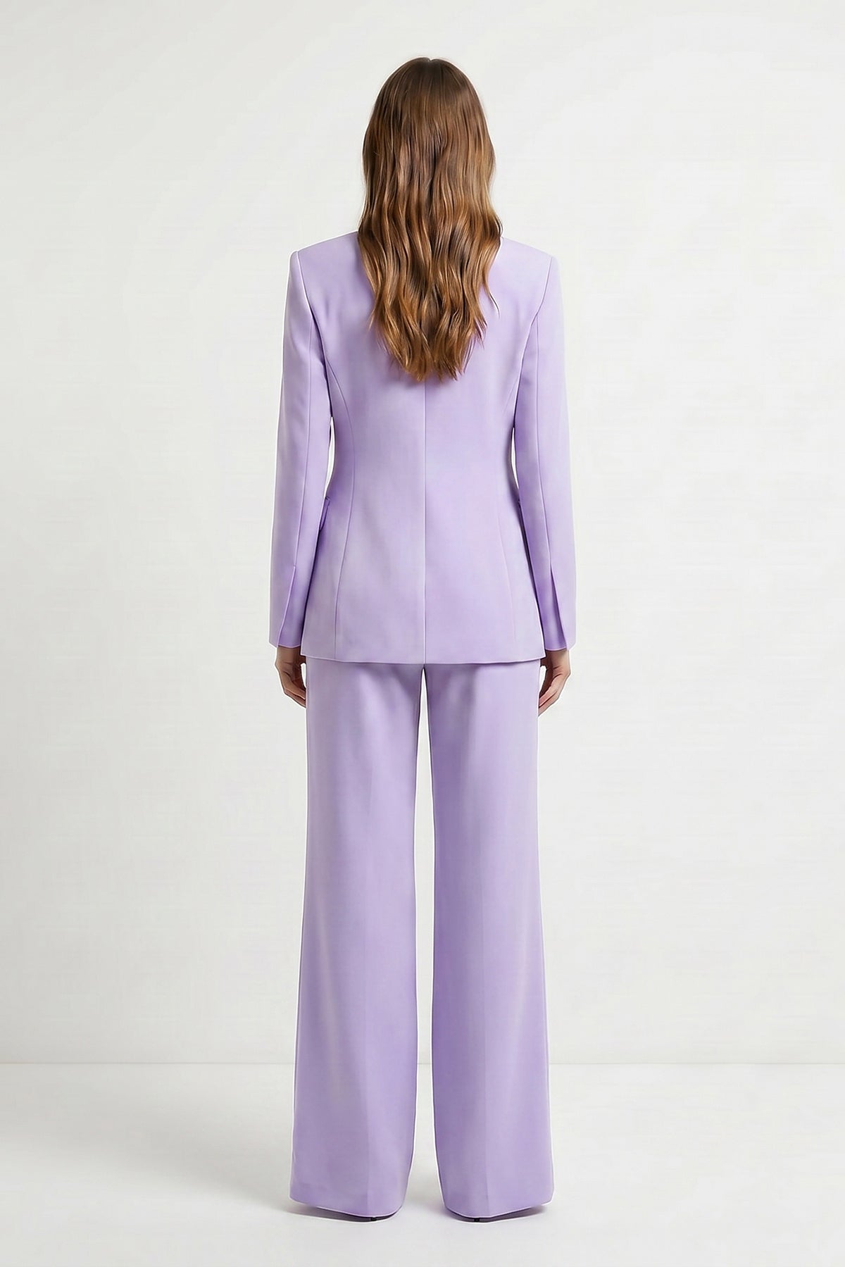 Elegant Lila Suit with Tailored Blazer and Wide Fluid Trousers in Viscose Blend