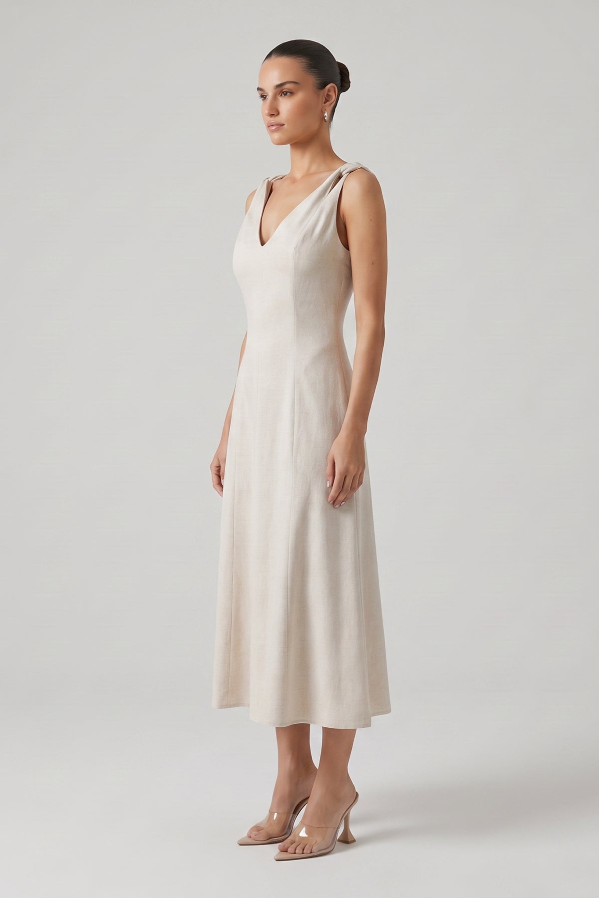 Rochie midi ivory din in cu decolteu în V și bretele cu nod