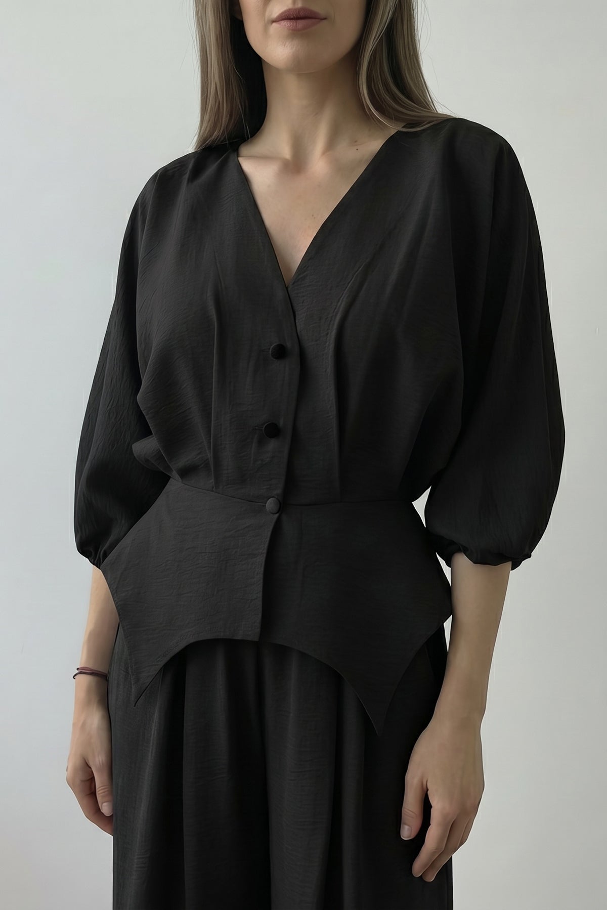 Set negru cu top structurat și pantaloni wide leg