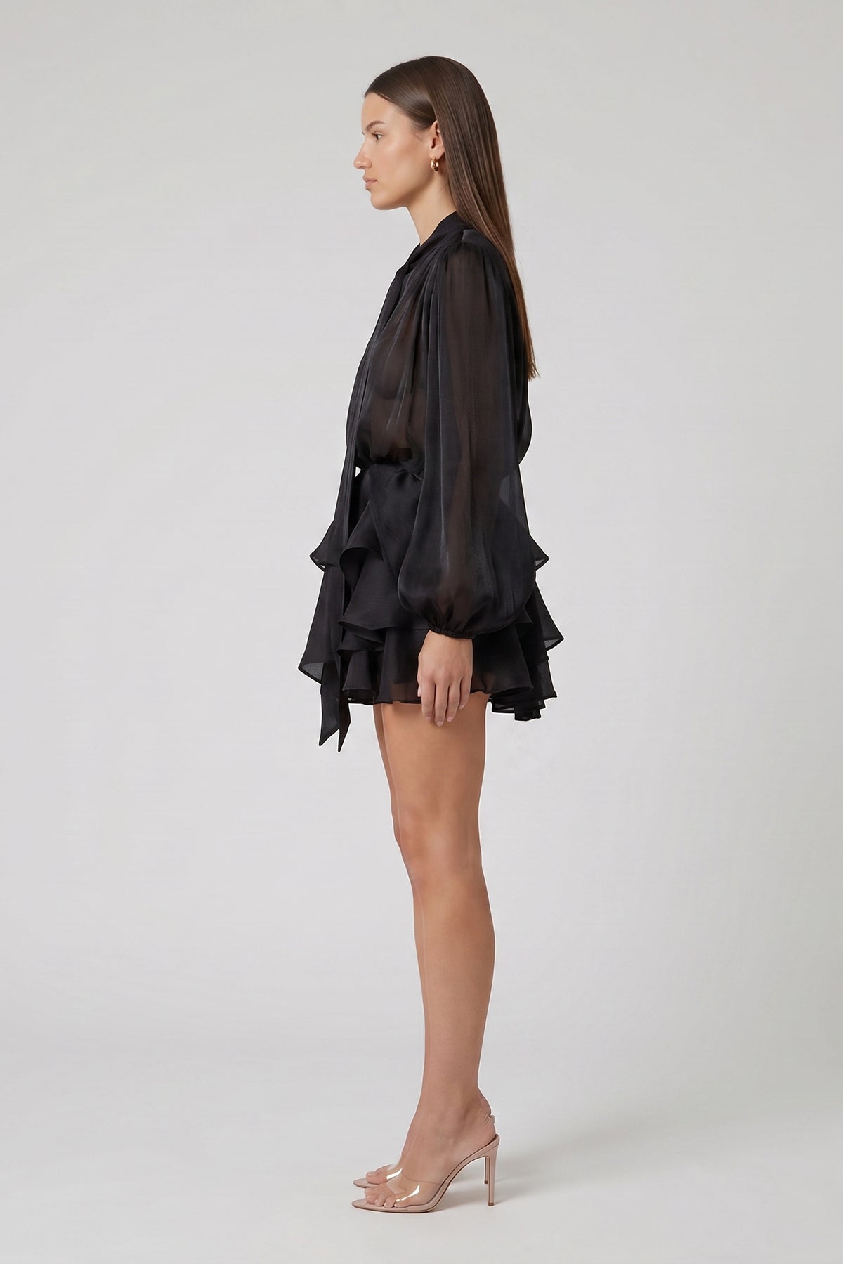 Black Shimmering Viscose Set with Scarf and Ruffled Skirt