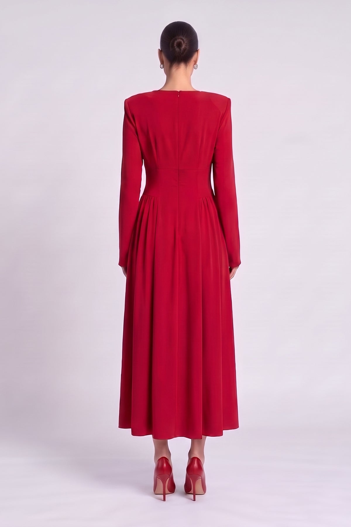 Red Midi Dress with V-Neckline and Defined Waist