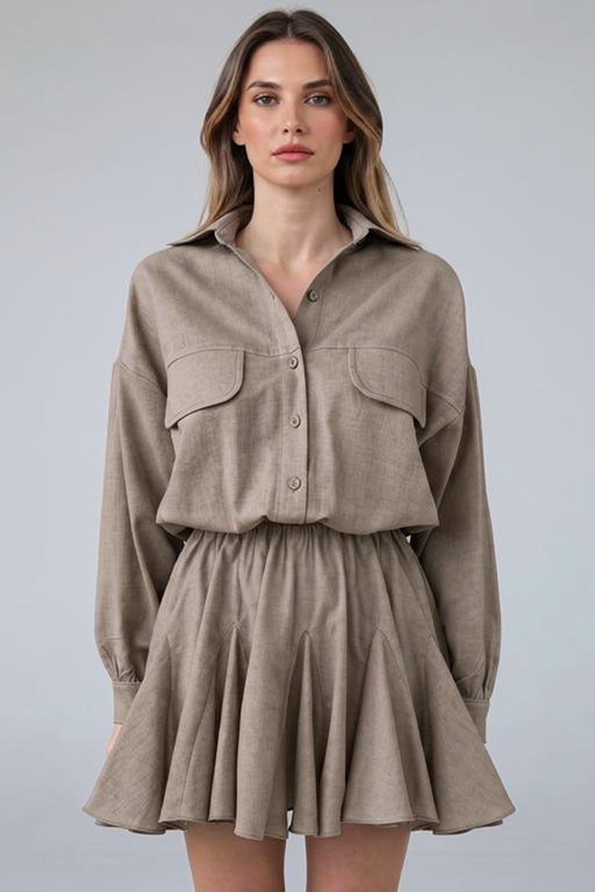 Rochie greige mini tip cămașă din in cu talie elastică