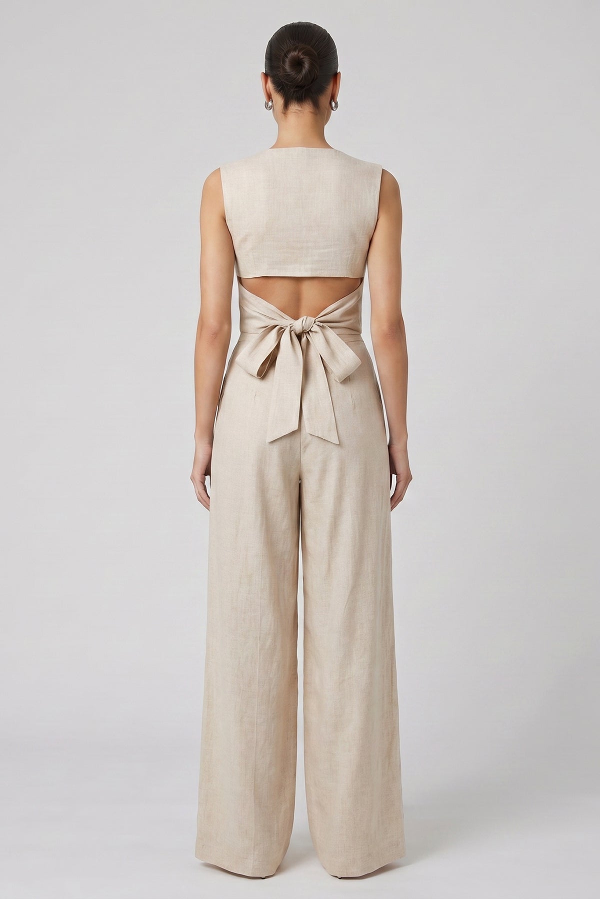 Set din in ivoire cu vestă cambrată și pantaloni wide-leg