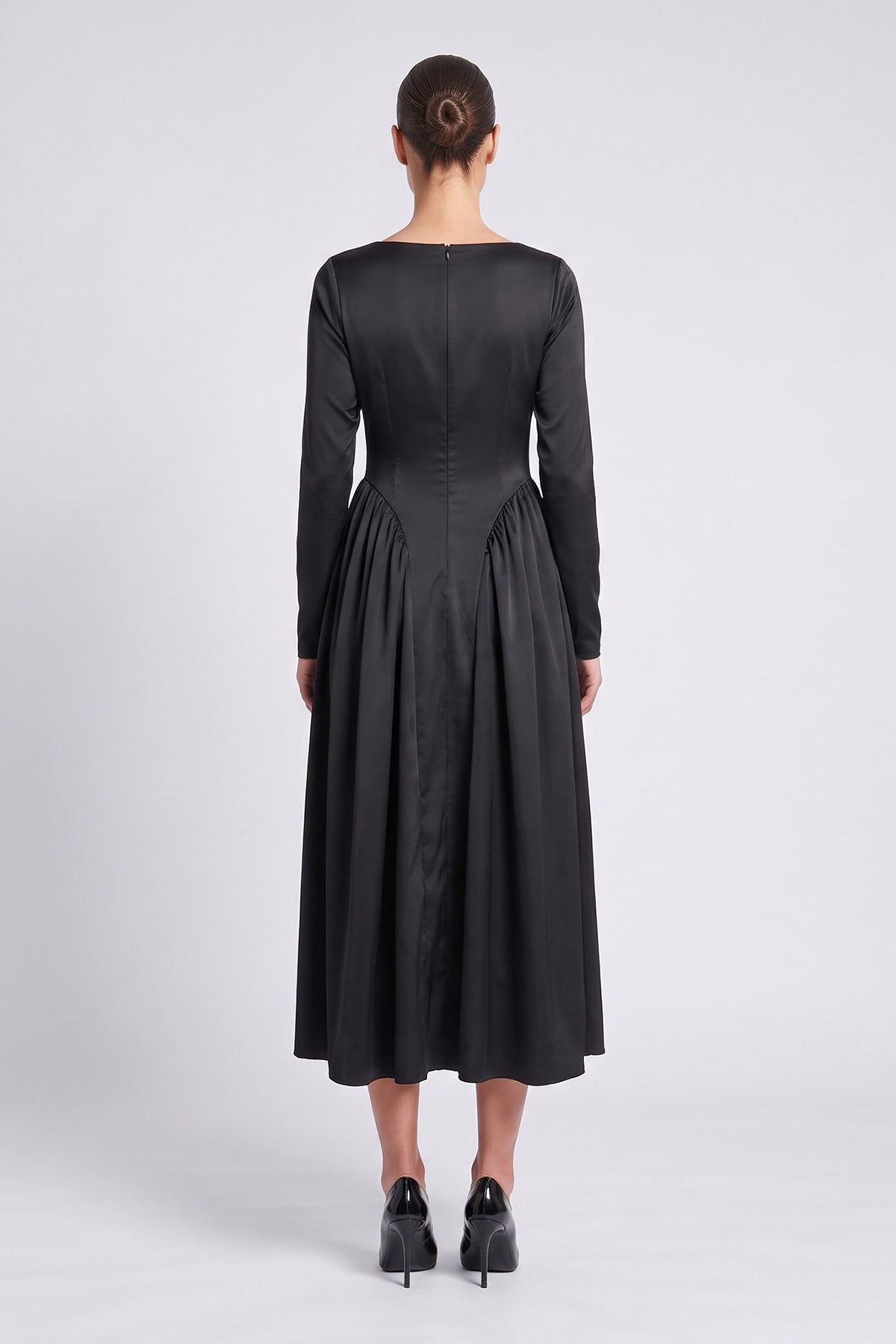 Rochie midi neagră din amestec de bumbac, cu bust tip corset și decolteu pătrat