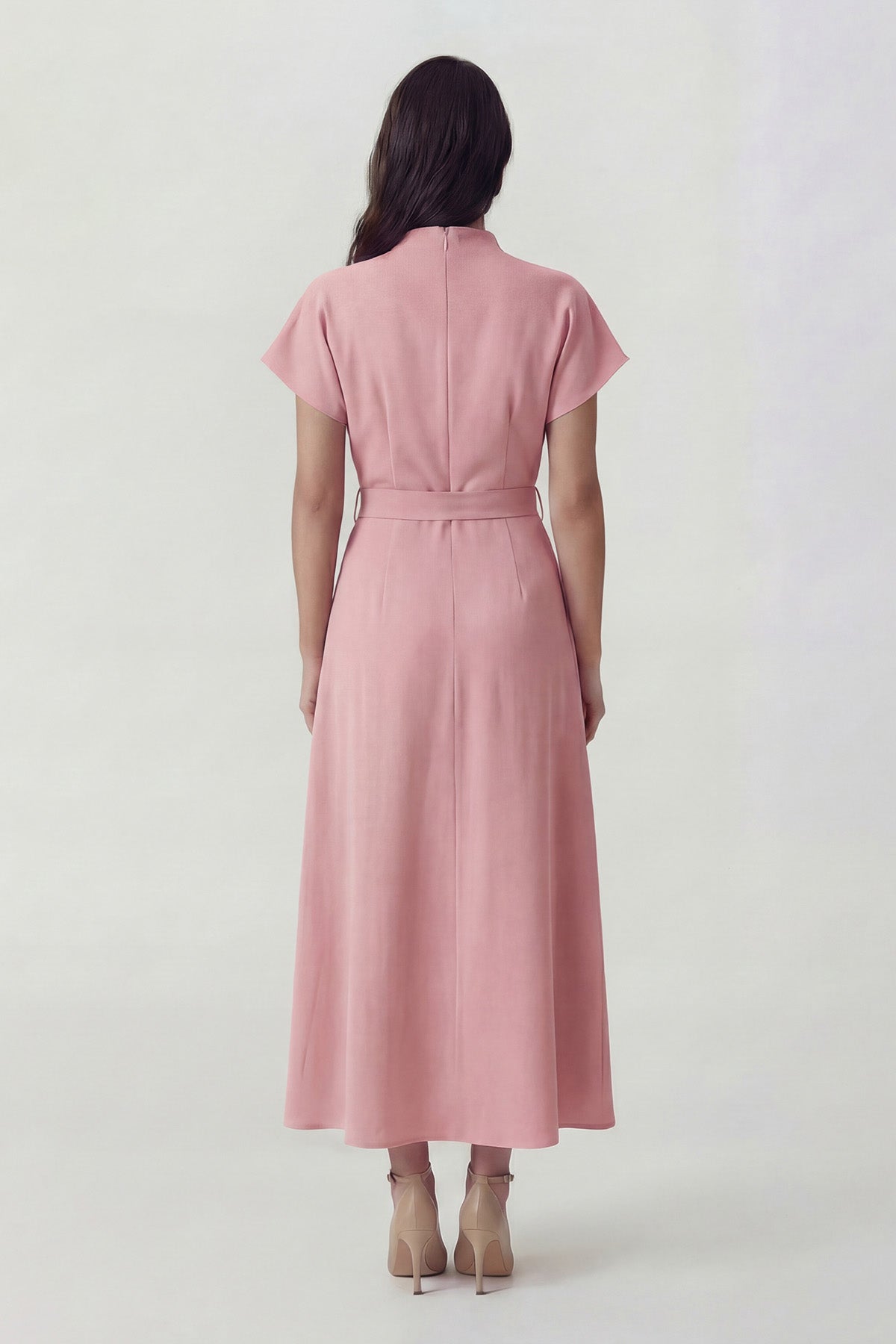 Rochie midi roz cu drapaj și cordon în talie