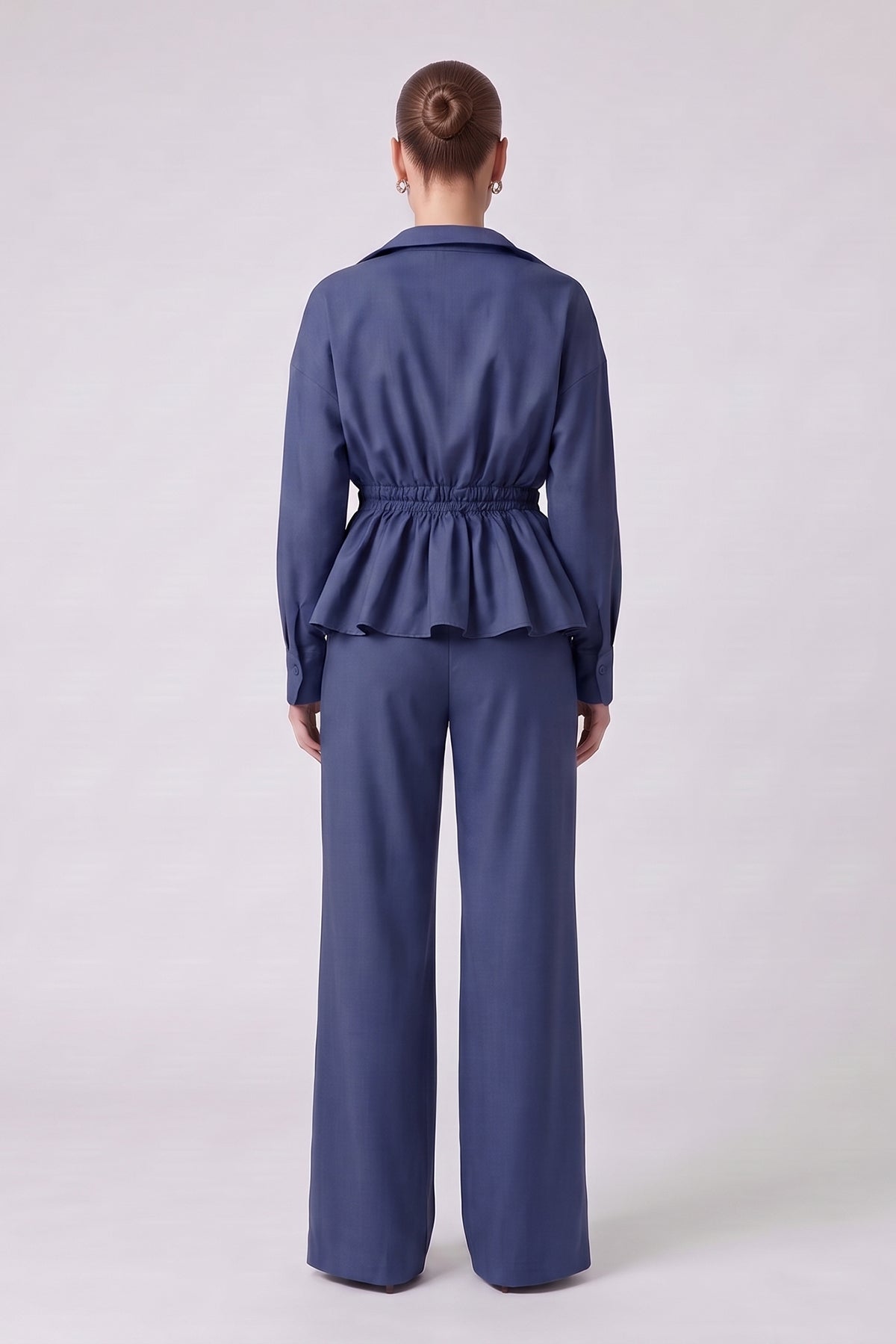 Set albastru inchis din denim cu cămașă peplum și pantaloni wide leg