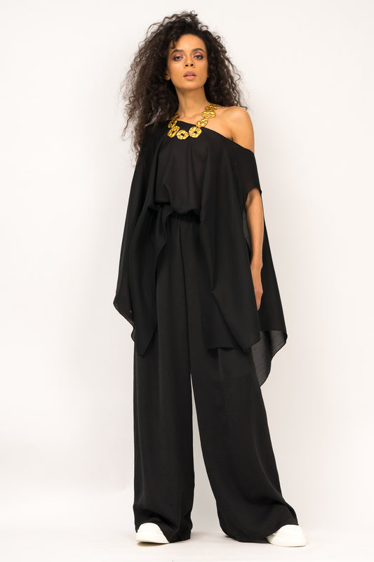 Asymmetrical angles blouse with fallen shoulders