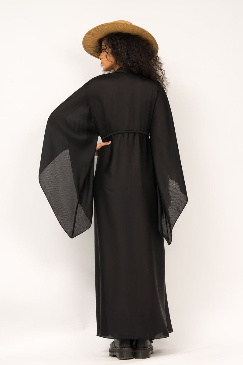 Straight cut kaftan with fastening in front