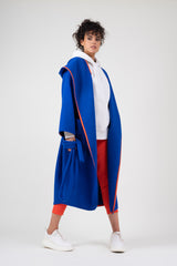 Oversized electric blue coat with contrasting fInishing