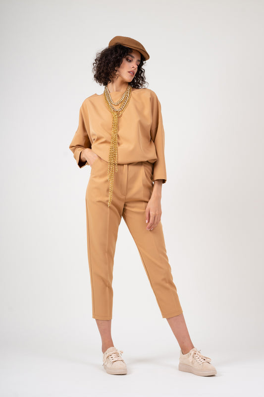 Camel set with blouse and cropped trousers