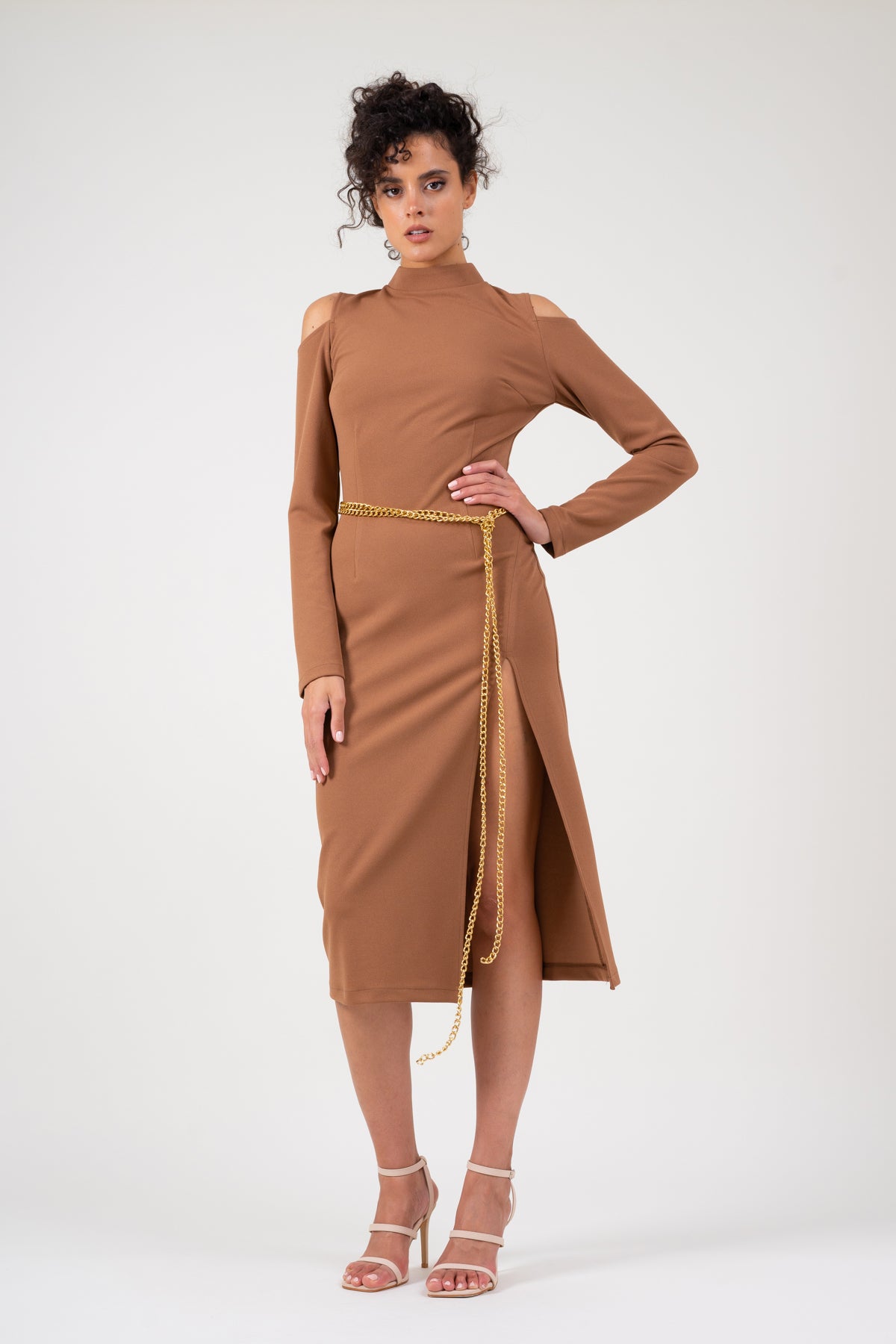 Slim cut-out-shoulders dress in camel