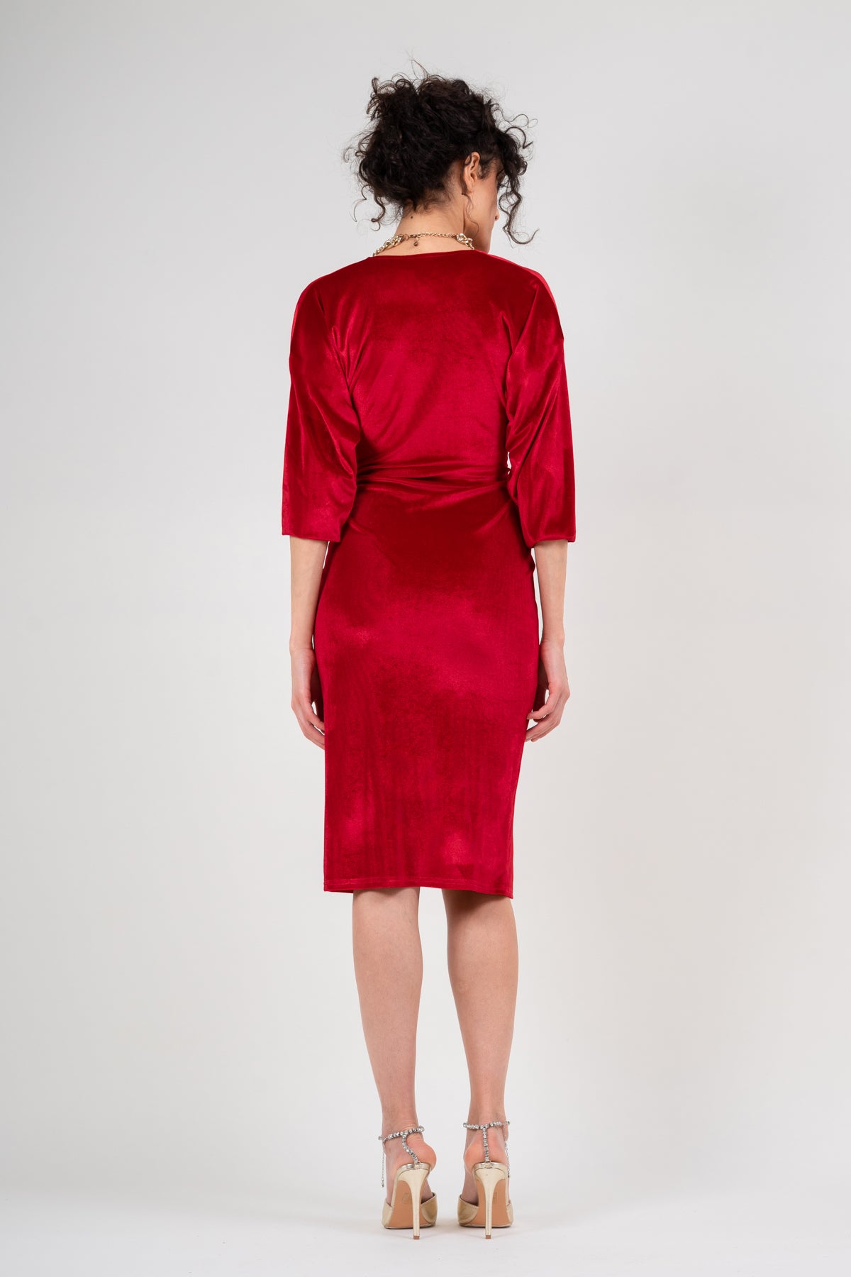 Red velvet dress with knot