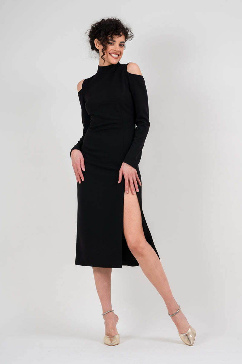 Slim cut-out-shoulders dress in black