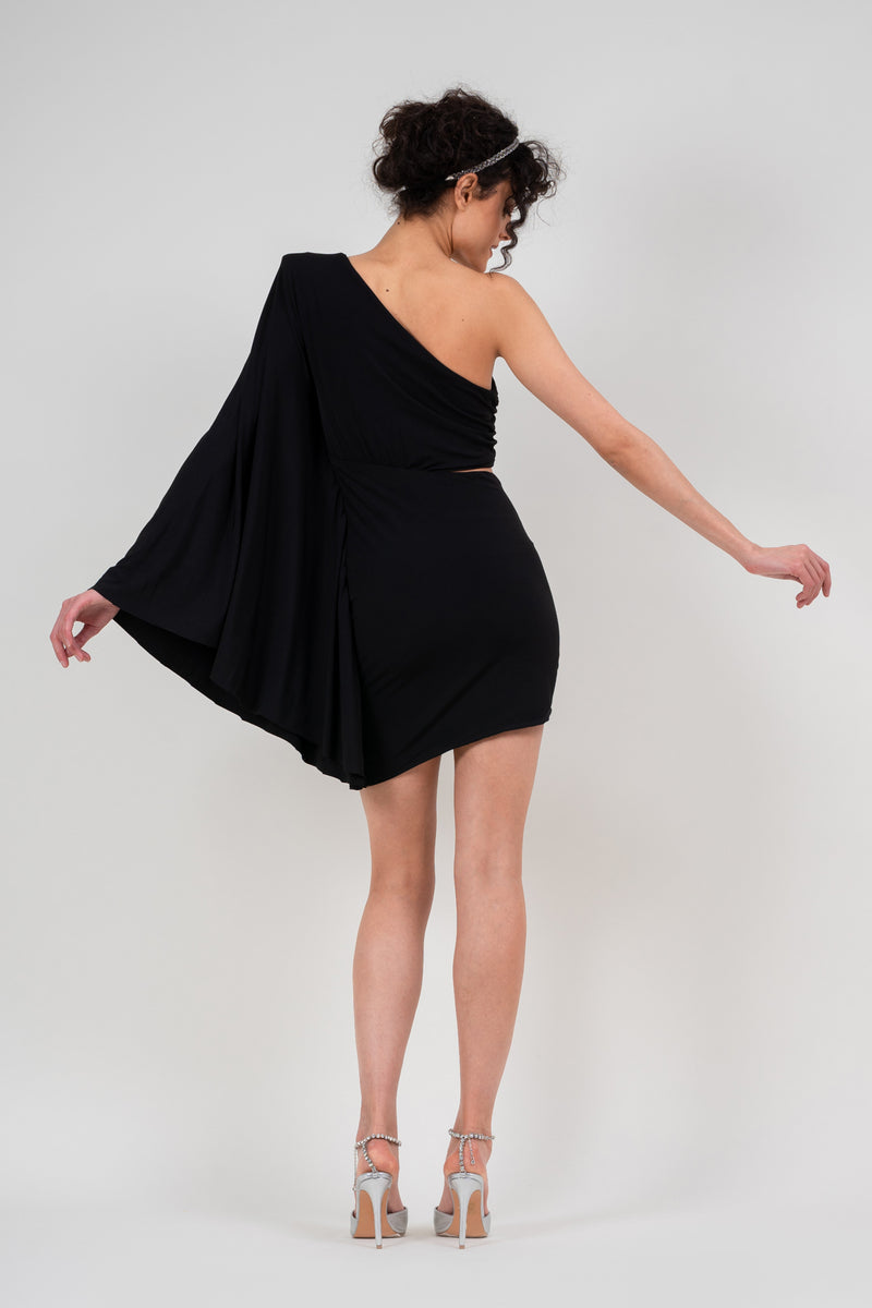 Mini black dress with flared sleeve and waist cutout