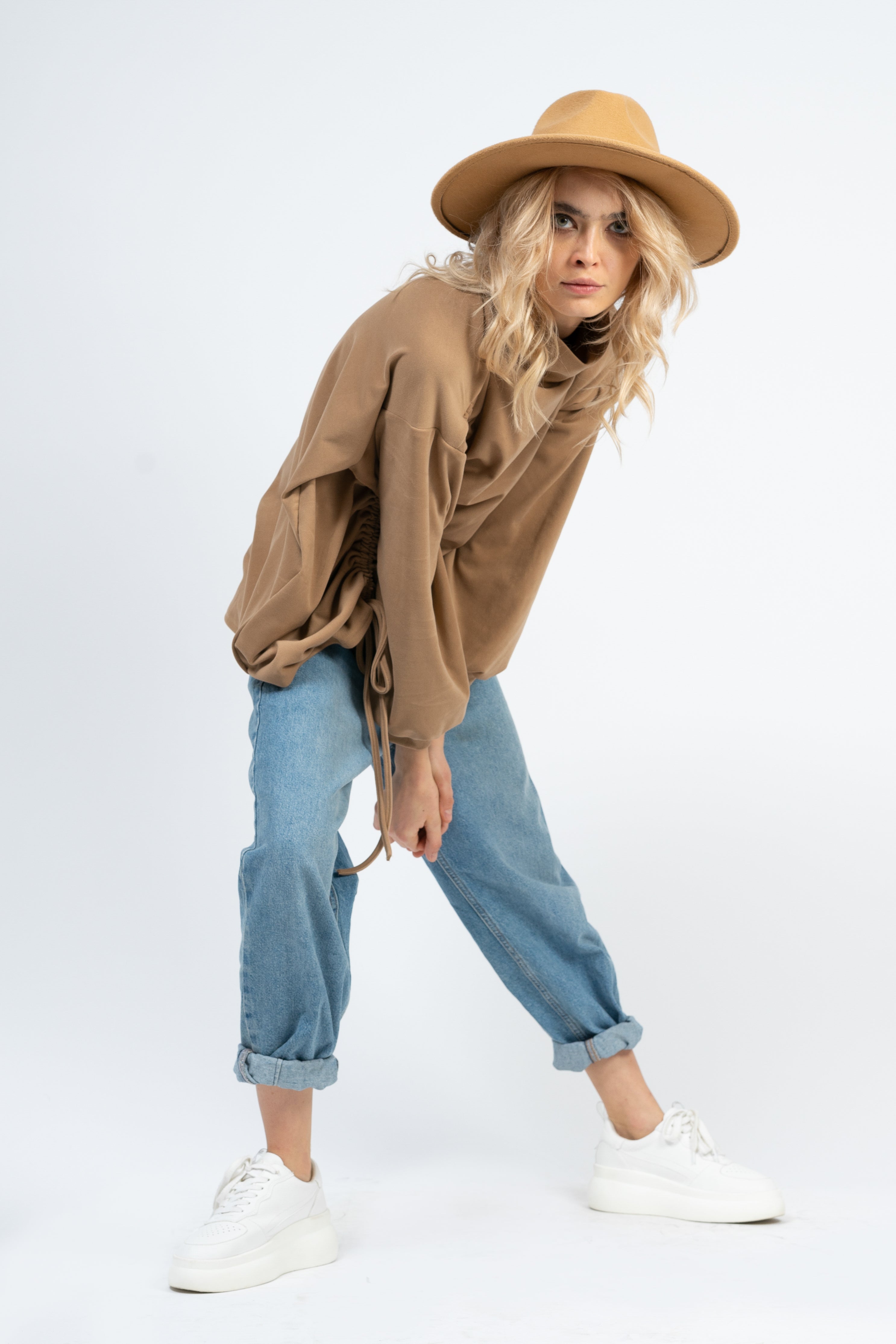 Oversized camel blouse