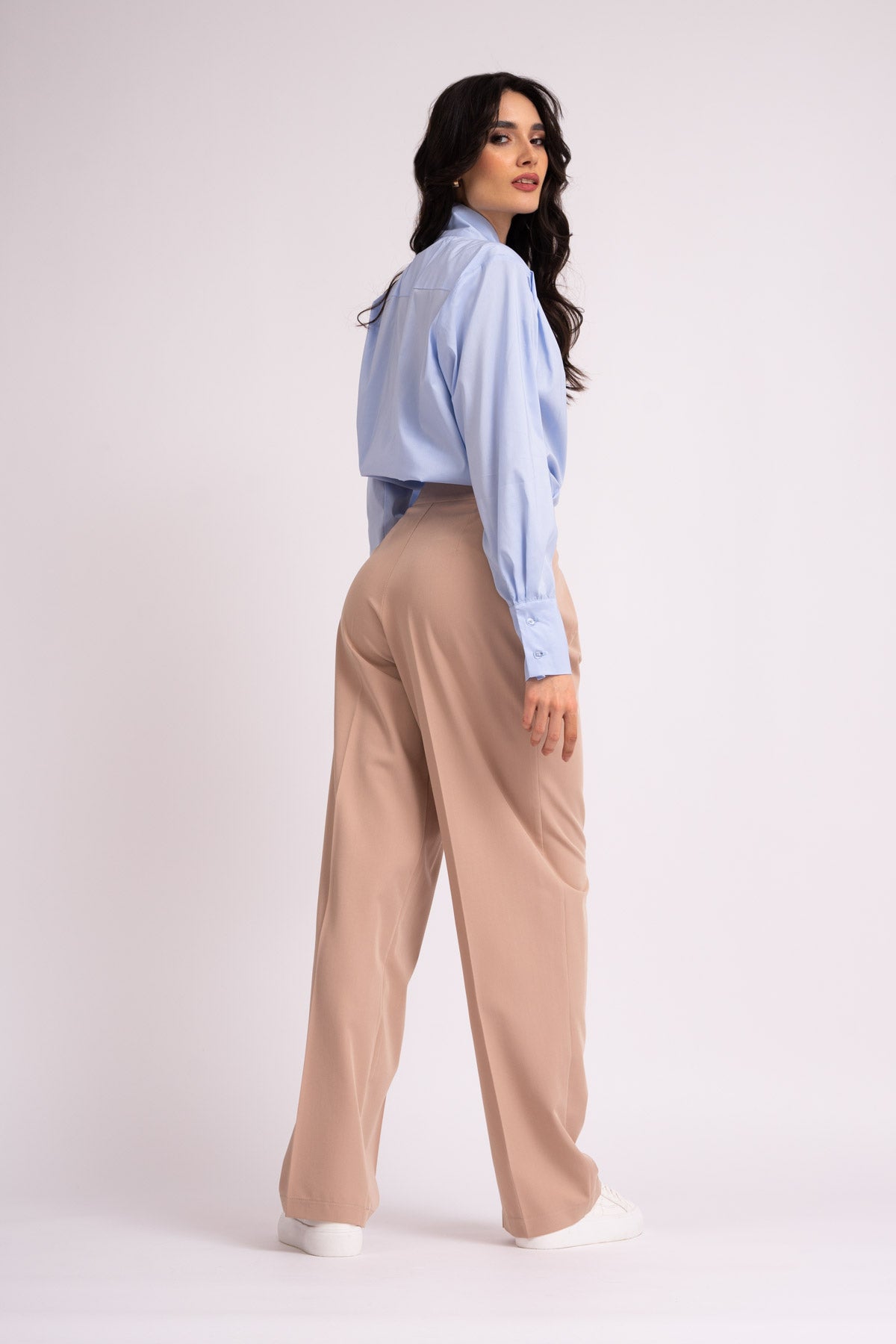 Camasa bleu cu guler supradimensionat