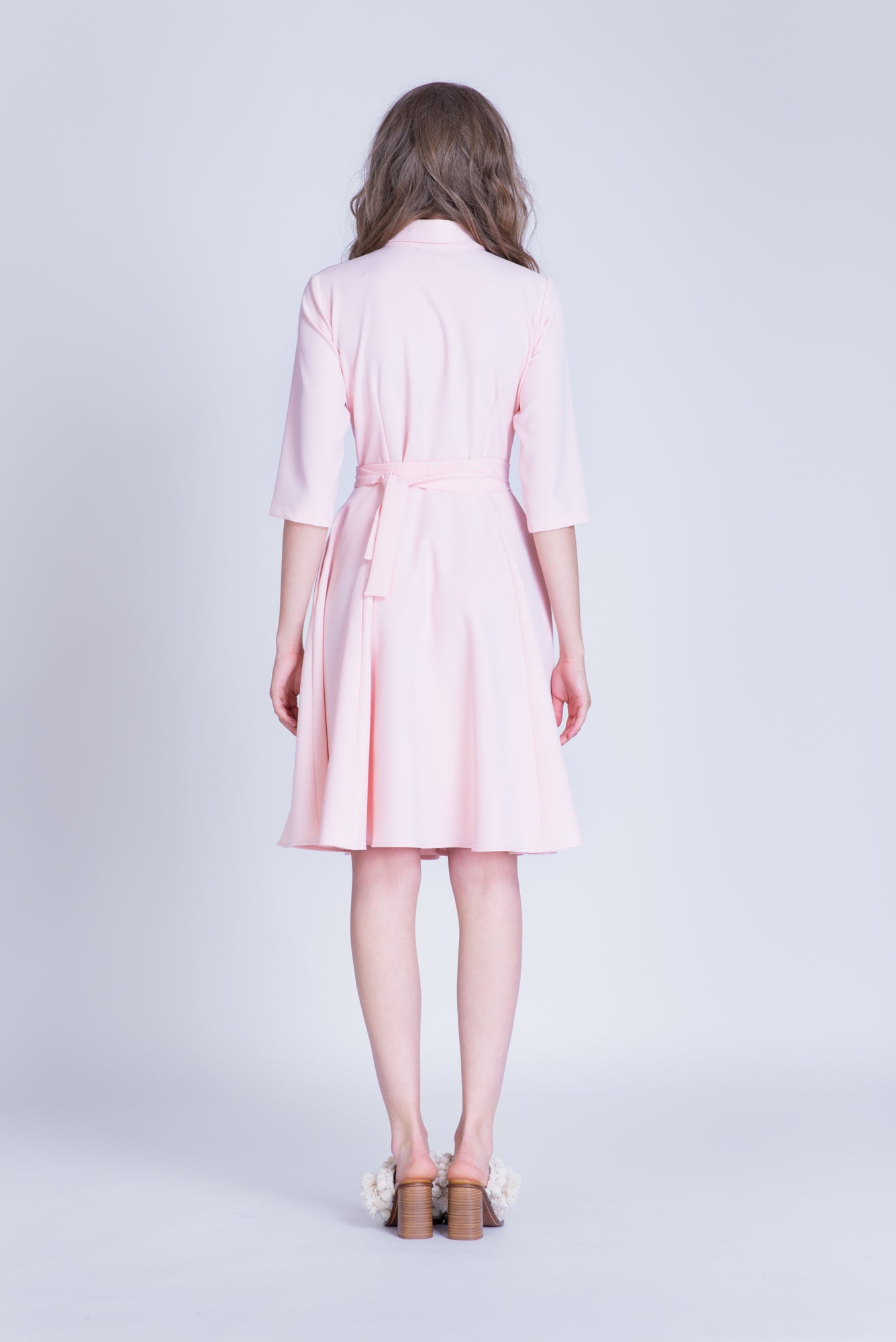 Rochie tip camasa roz deschis